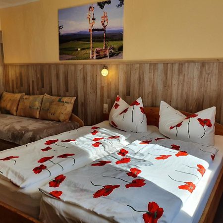 Gaestehaus Hutweide Bärenstein Стая снимка